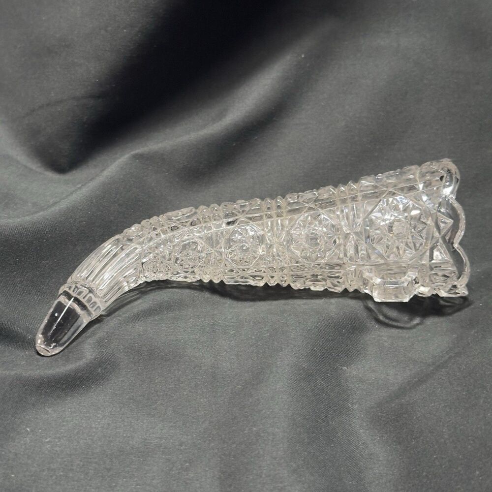 Vtg Pressed Glass Ornate Car Cornucopia Hanging Bud Flower Vase Holder Horn